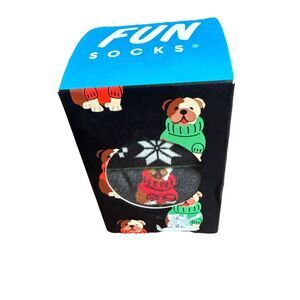 United Legwear Fun Socks 6-12 Dogs w/Christmas Sweaters Grey Rare 4 Pairs! Rare